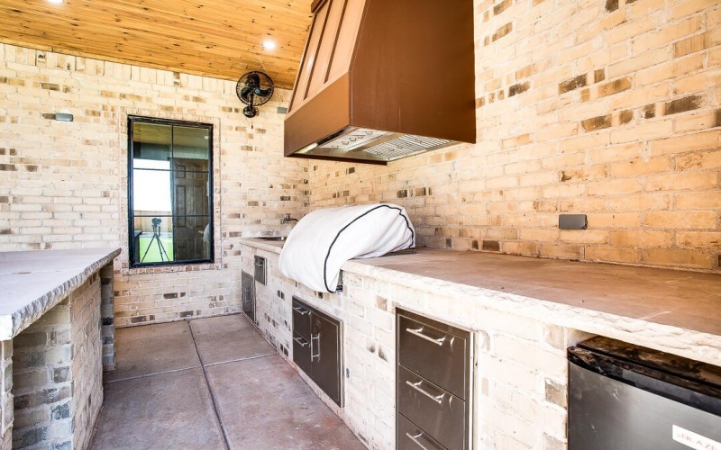 5801 County Rd 7675, Lubbock, TX 79424, 5 Bedrooms Bedrooms, ,5 BathroomsBathrooms,Residential,For Sale,5801 County Rd 7675,0,202563043