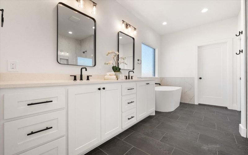 1401 Durham Avenue, Wolfforth, TX 79382, 3 Bedrooms Bedrooms, ,2 BathroomsBathrooms,Residential,For Sale,1401 Durham Avenue,0,202563066