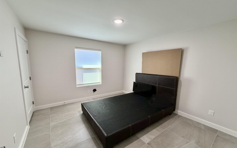 4010 Ave Fenix Dr., Laredo, TX 78046, 3 Bedrooms Bedrooms, ,2 BathroomsBathrooms,Residential,For Sale,4010 Ave Fenix Dr.,0,20255009