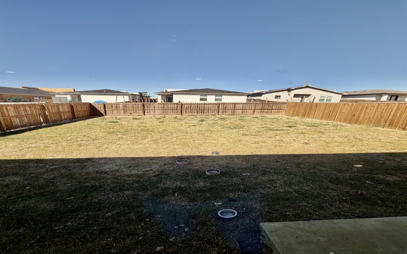 4010 Ave Fenix Dr., Laredo, TX 78046, 3 Bedrooms Bedrooms, ,2 BathroomsBathrooms,Residential,For Sale,4010 Ave Fenix Dr.,0,20255009