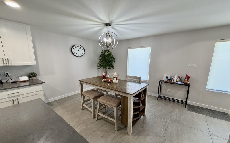 4010 Ave Fenix Dr., Laredo, TX 78046, 3 Bedrooms Bedrooms, ,2 BathroomsBathrooms,Residential,For Sale,4010 Ave Fenix Dr.,0,20255009