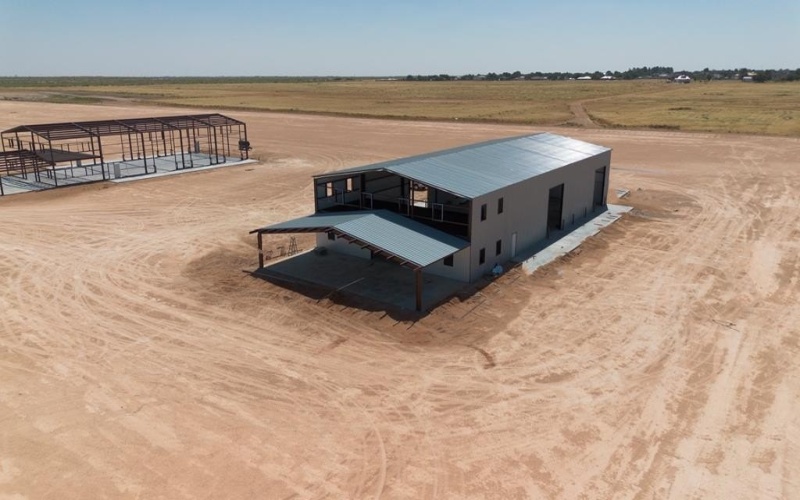 3701 NE 1910, Andrews, TX 79714, ,Commercial Sale,En Venta,3701 NE 1910,0,153704