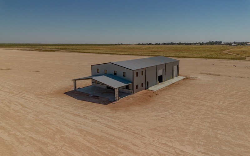 3701 NE 1910, Andrews, TX 79714, ,Commercial Sale,En Venta,3701 NE 1910,0,153704