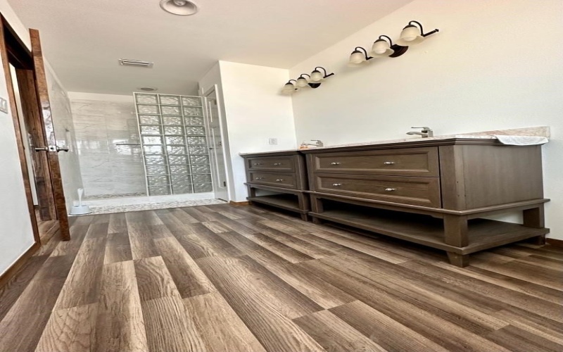 2137 Texas St, Pecos, TX 79772, 2 Habitaciones Habitaciones , ,2 BañosBaños,Residential,En Venta,2137 Texas St,0,160767