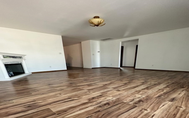 2137 Texas St, Pecos, TX 79772, 2 Habitaciones Habitaciones , ,2 BañosBaños,Residential,En Venta,2137 Texas St,0,160767