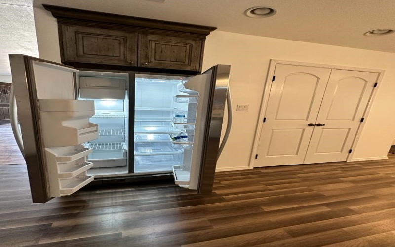 2137 Texas St, Pecos, TX 79772, 2 Habitaciones Habitaciones , ,2 BañosBaños,Residential,En Venta,2137 Texas St,0,160767