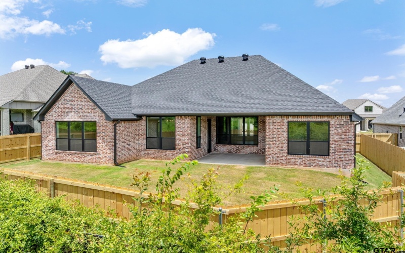 4472 Keechi Creek Road, Tyler, TX 75703, 4 Habitaciones Habitaciones , ,2 BañosBaños,Residential,En Venta,4472 Keechi Creek Road,25003113