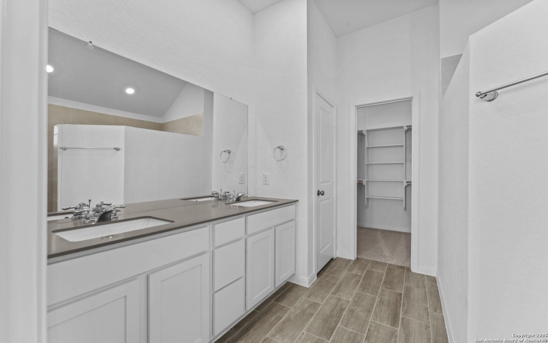 5522 Wilder St, New Braunfels, TX 78132, 4 Habitaciones Habitaciones , ,3 BañosBaños,Residential,En Venta,5522 Wilder St,0,1922658