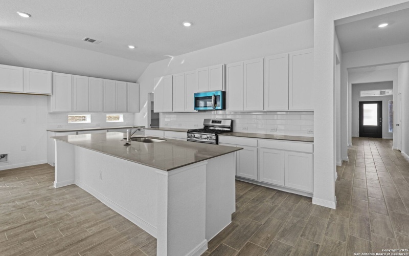 1248 Fox Wing Way, New Braunfels, TX 78132, 4 Habitaciones Habitaciones , ,3 BañosBaños,Residential,En Venta,1248 Fox Wing Way,0,1922678