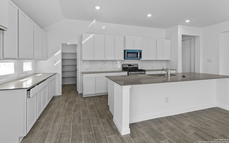 1248 Fox Wing Way, New Braunfels, TX 78132, 4 Habitaciones Habitaciones , ,3 BañosBaños,Residential,En Venta,1248 Fox Wing Way,0,1922678