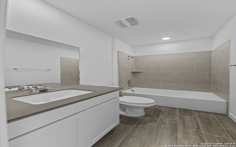 1248 Fox Wing Way, New Braunfels, TX 78132, 4 Habitaciones Habitaciones , ,3 BañosBaños,Residential,En Venta,1248 Fox Wing Way,0,1922678