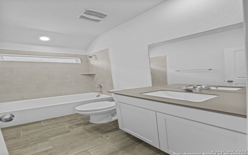 5526 Wilder St, New Braunfels, TX 78132, 4 Habitaciones Habitaciones , ,3 BañosBaños,Residential,En Venta,5526 Wilder St,0,1922690