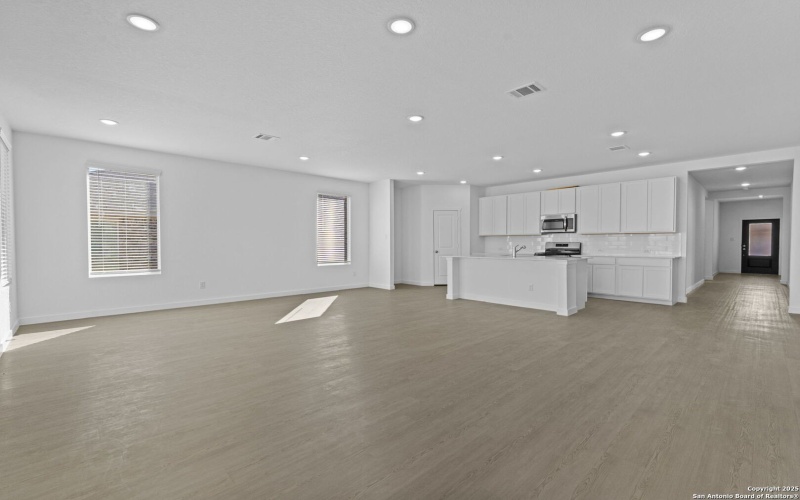 1240 Fox Wing Way, New Braunfels, TX 78132, 4 Bedrooms Bedrooms, ,3 BathroomsBathrooms,Residential,For Sale,1240 Fox Wing Way,0,1922696