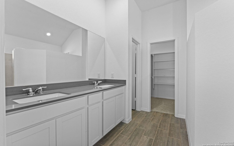 4106 Hampshire Way, San Antonio, TX 78245, 4 Habitaciones Habitaciones , ,3 BañosBaños,Residential,En Venta,4106 Hampshire Way,0,1922714