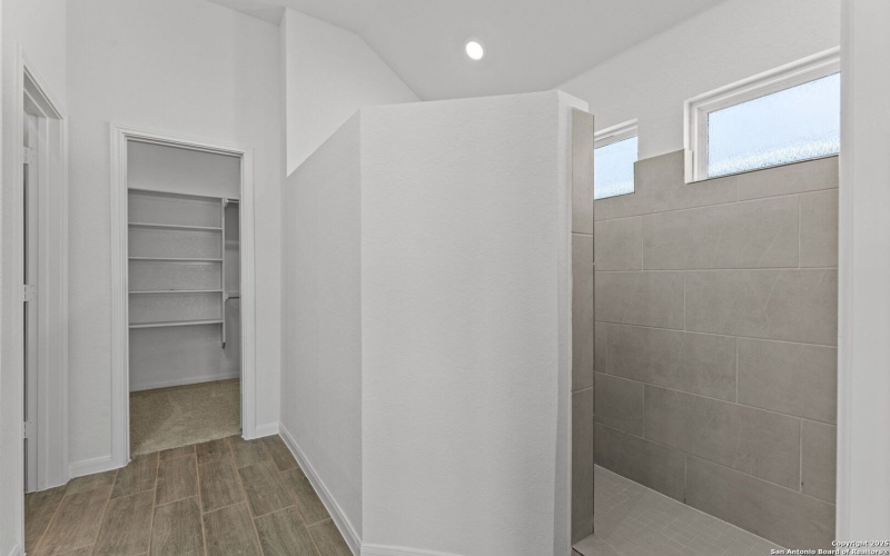 4106 Hampshire Way, San Antonio, TX 78245, 4 Habitaciones Habitaciones , ,3 BañosBaños,Residential,En Venta,4106 Hampshire Way,0,1922714