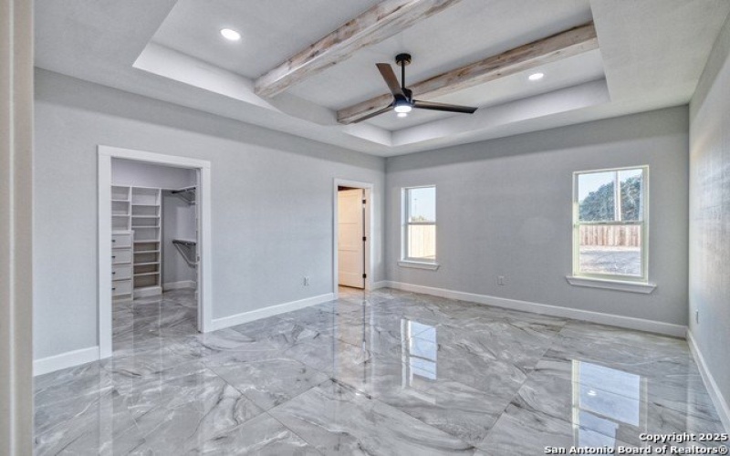 14 Hope Place, Uvalde, TX 78801, 4 Bedrooms Bedrooms, ,3 BathroomsBathrooms,Residential,For Sale,14 Hope Place,0,1922769