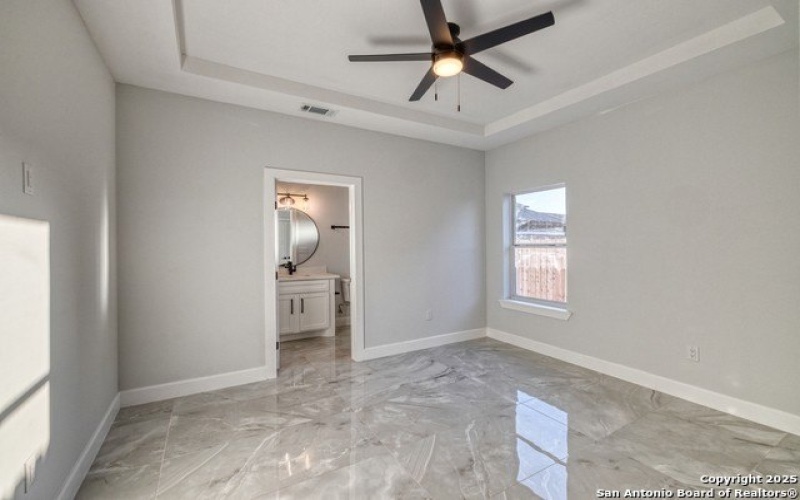 14 Hope Place, Uvalde, TX 78801, 4 Bedrooms Bedrooms, ,3 BathroomsBathrooms,Residential,For Sale,14 Hope Place,0,1922769