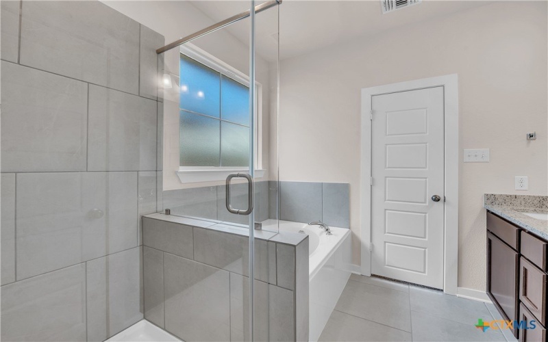 262 Wind Ridge Drive, Copperas Cove, TX 76522, 3 Bedrooms Bedrooms, ,2 BathroomsBathrooms,Residential,For Sale,262 Wind Ridge Drive,0,559077