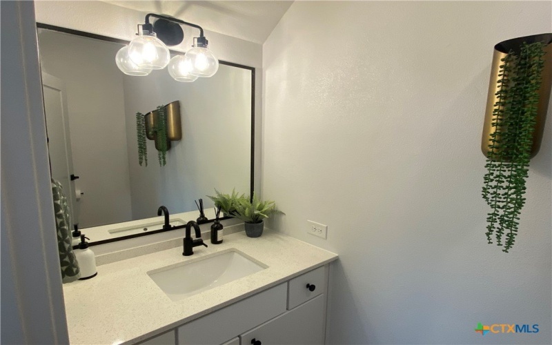 1035 KOBY, New Braunfels, TX 78130, 3 Bedrooms Bedrooms, ,2 BathroomsBathrooms,Residential,For Sale,1035 KOBY,0,569889