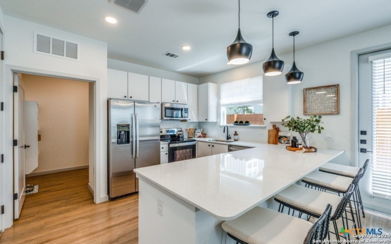 1035 KOBY, New Braunfels, TX 78130, 3 Bedrooms Bedrooms, ,2 BathroomsBathrooms,Residential,For Sale,1035 KOBY,0,569889