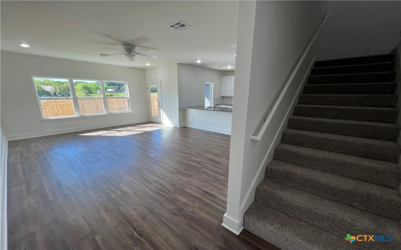 1822 Royal Loop, Belton, TX 76513, 3 Bedrooms Bedrooms, ,2 BathroomsBathrooms,Residential,For Sale,1822 Royal Loop,0,576919