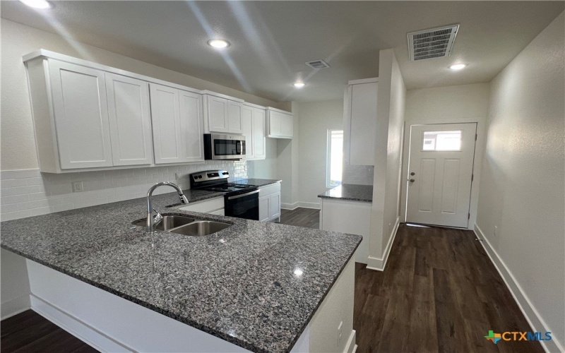 1826 Royal Loop, Belton, TX 76513, 4 Habitaciones Habitaciones , ,2 BañosBaños,Residential,En Venta,1826 Royal Loop,0,576922