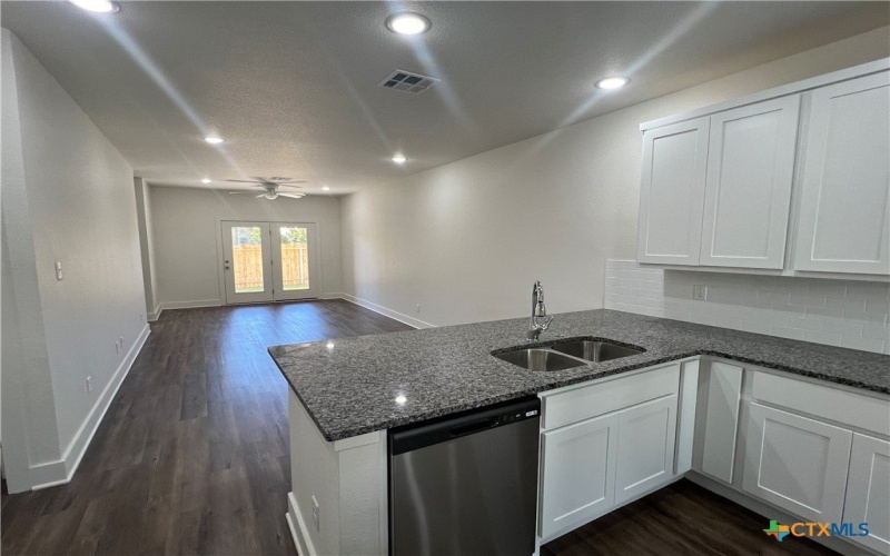 1826 Royal Loop, Belton, TX 76513, 4 Habitaciones Habitaciones , ,2 BañosBaños,Residential,En Venta,1826 Royal Loop,0,576922