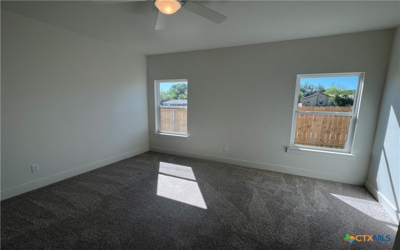 1830 Royal Loop, Belton, TX 76513, 4 Bedrooms Bedrooms, ,2 BathroomsBathrooms,Residential,For Sale,1830 Royal Loop,0,576923