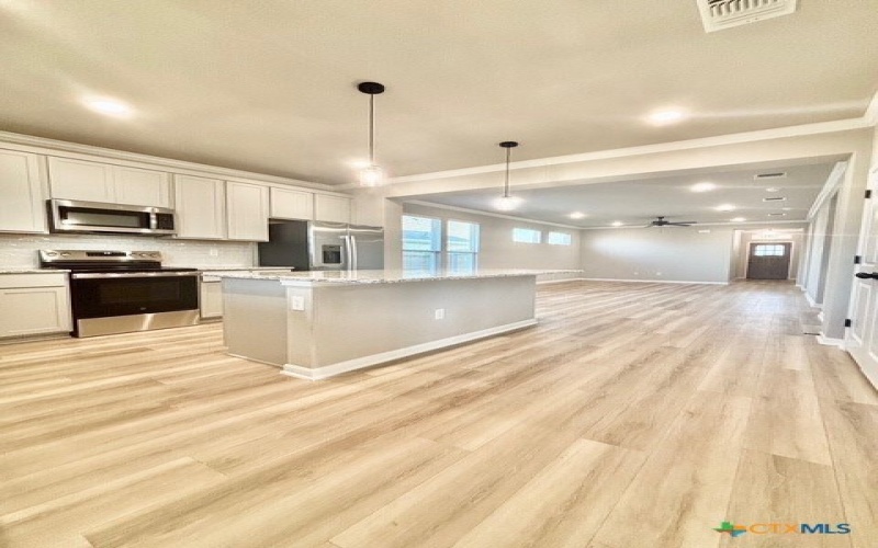 8114 Smoke Creek Lane, Temple, TX 76502, 4 Habitaciones Habitaciones , ,2 BañosBaños,Residential,En Venta,8114 Smoke Creek Lane,0,586353