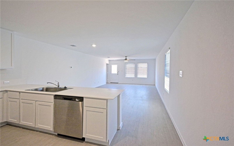 3729 Axis Hill, New Braunfels, TX 78132, 3 Habitaciones Habitaciones , ,2 BañosBaños,Residential,En Venta,3729 Axis Hill,0,587627