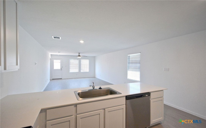 3729 Axis Hill, New Braunfels, TX 78132, 3 Habitaciones Habitaciones , ,2 BañosBaños,Residential,En Venta,3729 Axis Hill,0,587627