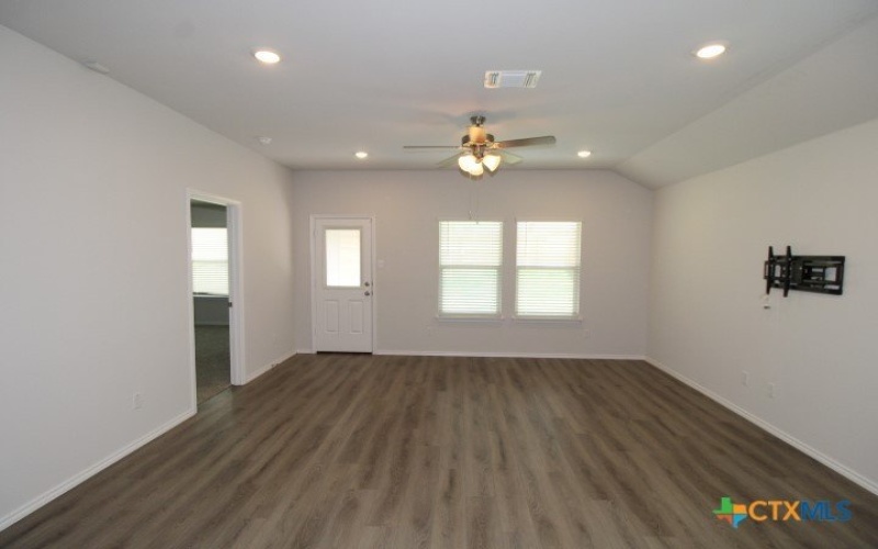 2466 Bee Creek Drive, Copperas Cove, TX 76522, 4 Habitaciones Habitaciones , ,2 BañosBaños,Residential,En Venta,2466 Bee Creek Drive,0,587698