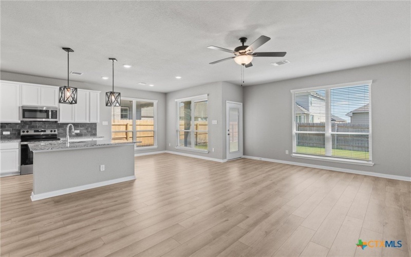 1873 Longmire Loop, Temple, TX 76502, 4 Habitaciones Habitaciones , ,2 BañosBaños,Residential,En Venta,1873 Longmire Loop,0,589237