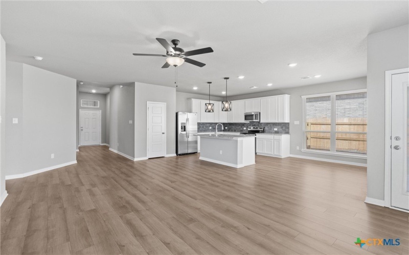 1873 Longmire Loop, Temple, TX 76502, 4 Habitaciones Habitaciones , ,2 BañosBaños,Residential,En Venta,1873 Longmire Loop,0,589237