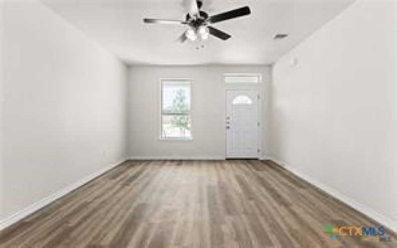 121 Leon Street unit: B #B, Copperas Cove, TX 76522, 3 Bedrooms Bedrooms, ,2 BathroomsBathrooms,Residential Multi Family,For Sale,121 Leon Street unit: B,0,589811