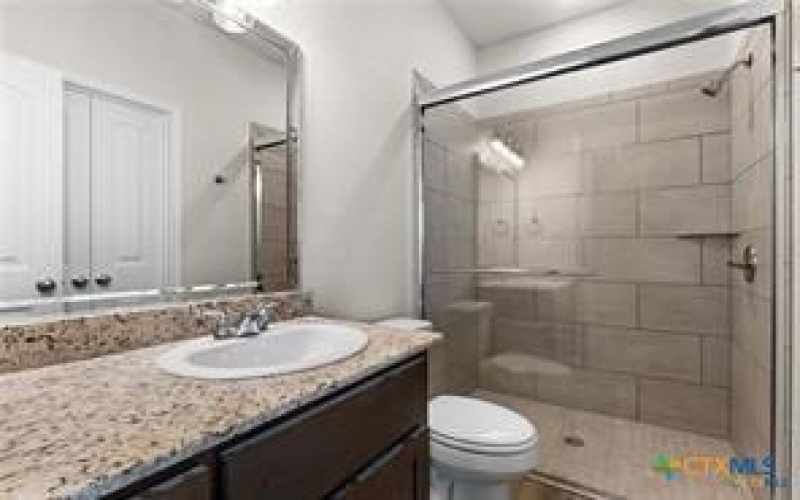 121 Leon Street unit: B #B, Copperas Cove, TX 76522, 3 Bedrooms Bedrooms, ,2 BathroomsBathrooms,Residential Multi Family,For Sale,121 Leon Street unit: B,0,589811