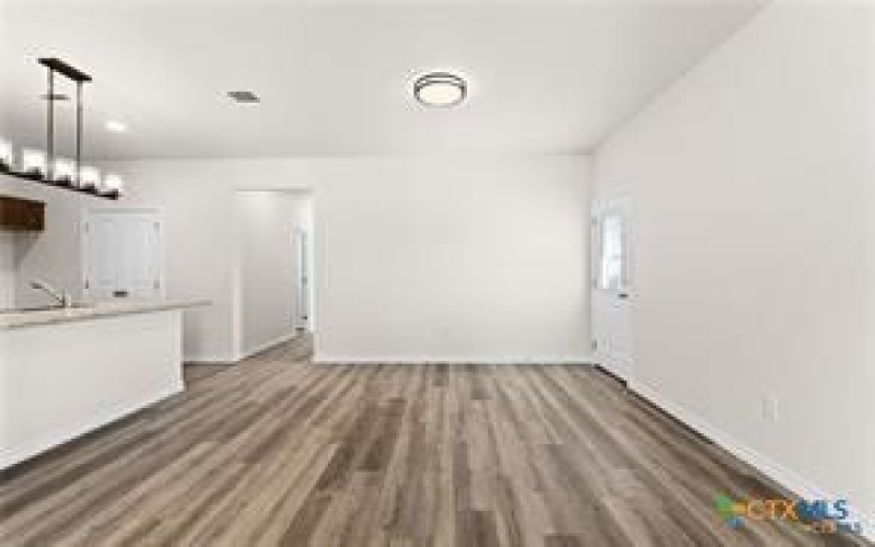 121 Leon Street unit: B #B, Copperas Cove, TX 76522, 3 Bedrooms Bedrooms, ,2 BathroomsBathrooms,Residential Multi Family,For Sale,121 Leon Street unit: B,0,589811