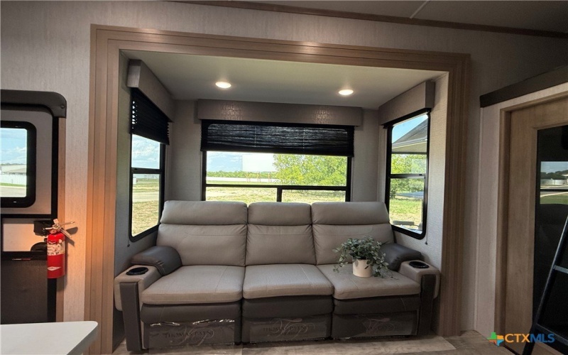 3196 Renee Street, Copperas Cove, TX 76522, 2 Bedrooms Bedrooms, ,1 BathroomBathrooms,Residential,For Sale,3196 Renee Street,0,590133