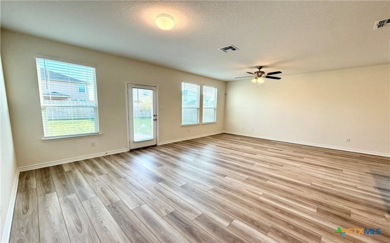 433 Panther Pass, Seguin, TX 78155, 4 Habitaciones Habitaciones , ,2 BañosBaños,Residential,En Venta,433 Panther Pass,0,590535