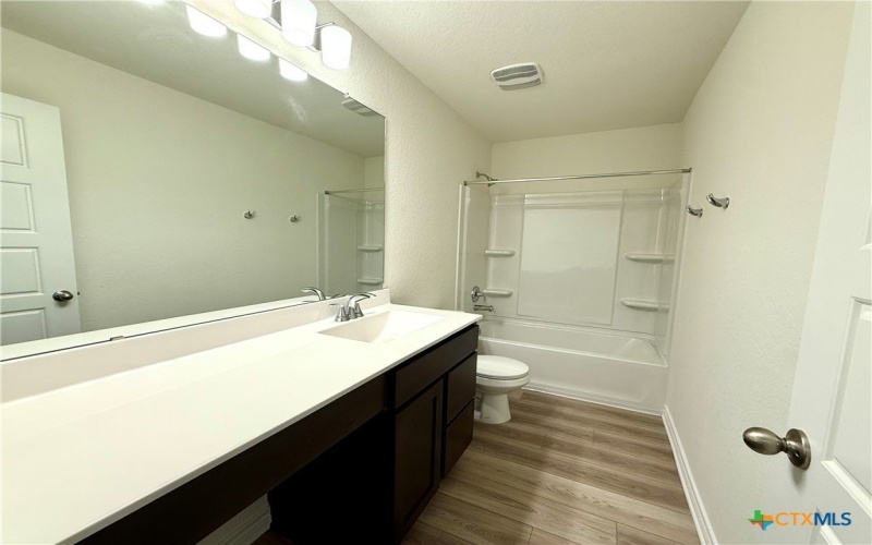 433 Panther Pass, Seguin, TX 78155, 4 Habitaciones Habitaciones , ,2 BañosBaños,Residential,En Venta,433 Panther Pass,0,590535