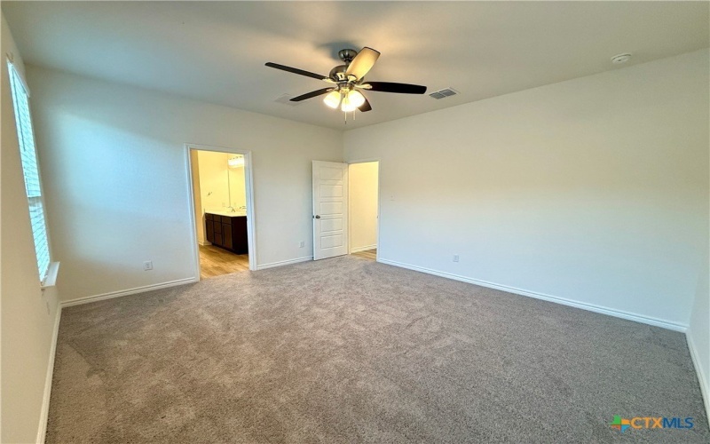 433 Panther Pass, Seguin, TX 78155, 4 Habitaciones Habitaciones , ,2 BañosBaños,Residential,En Venta,433 Panther Pass,0,590535