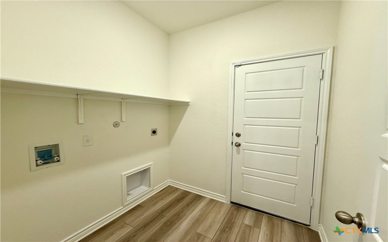 433 Panther Pass, Seguin, TX 78155, 4 Habitaciones Habitaciones , ,2 BañosBaños,Residential,En Venta,433 Panther Pass,0,590535