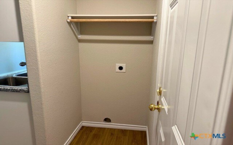 2410 Westcliff Road unit: A #A, Killeen, TX 76543, 3 Habitaciones Habitaciones , ,2 BañosBaños,Residential Multi Family,En Venta,2410 Westcliff Road unit: A,0,591654