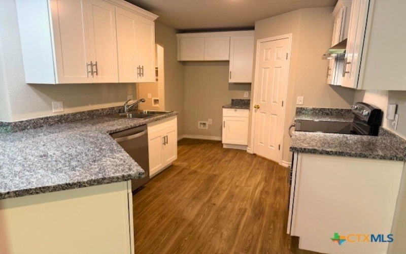 2410 Westcliff Road unit: A #A, Killeen, TX 76543, 3 Habitaciones Habitaciones , ,2 BañosBaños,Residential Multi Family,En Venta,2410 Westcliff Road unit: A,0,591654