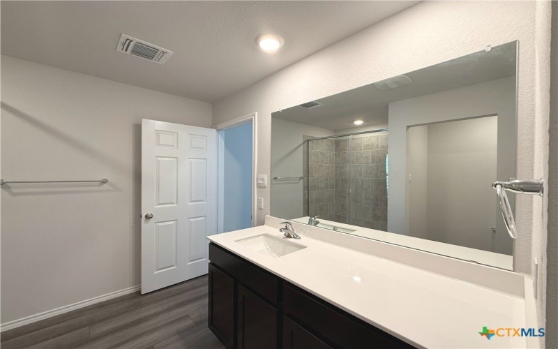 1426 Piedmont, Temple, TX 76502, 3 Bedrooms Bedrooms, ,2 BathroomsBathrooms,Residential,For Sale,1426 Piedmont,0,592251