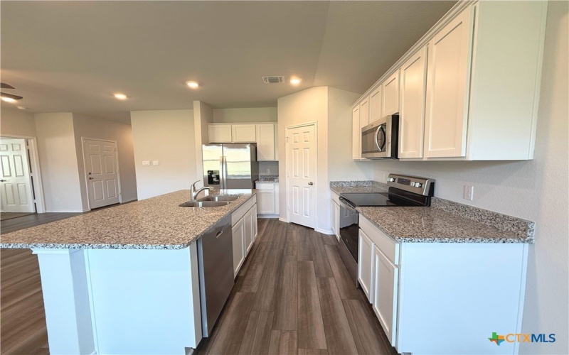 1426 Piedmont, Temple, TX 76502, 3 Bedrooms Bedrooms, ,2 BathroomsBathrooms,Residential,For Sale,1426 Piedmont,0,592251