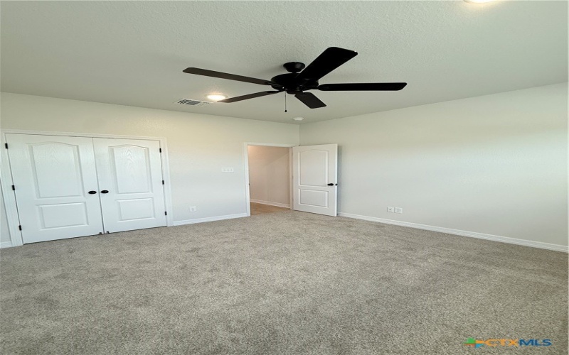 5602 Kemosabe Drive, Killeen, TX 76542, 4 Habitaciones Habitaciones , ,3 BañosBaños,Residential,En Venta,5602 Kemosabe Drive,0,592534