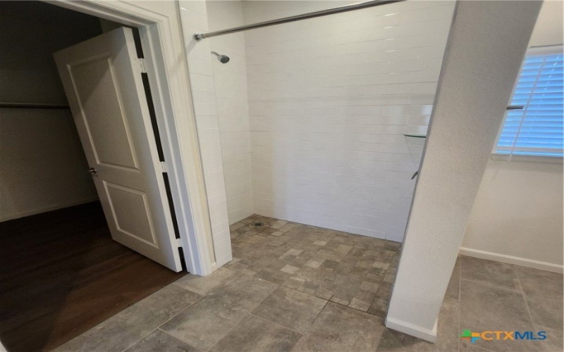 475 River Fair Boulevard unit: B1 #B1, Belton, TX 76513, 2 Bedrooms Bedrooms, ,2 BathroomsBathrooms,Residential Multi Family,For Sale,475 River Fair Boulevard unit: B1,0,593462