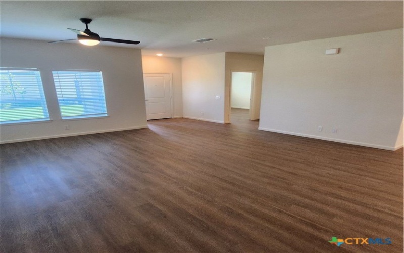 475 River Fair Boulevard unit: B1 #B1, Belton, TX 76513, 2 Bedrooms Bedrooms, ,2 BathroomsBathrooms,Residential Multi Family,For Sale,475 River Fair Boulevard unit: B1,0,593462