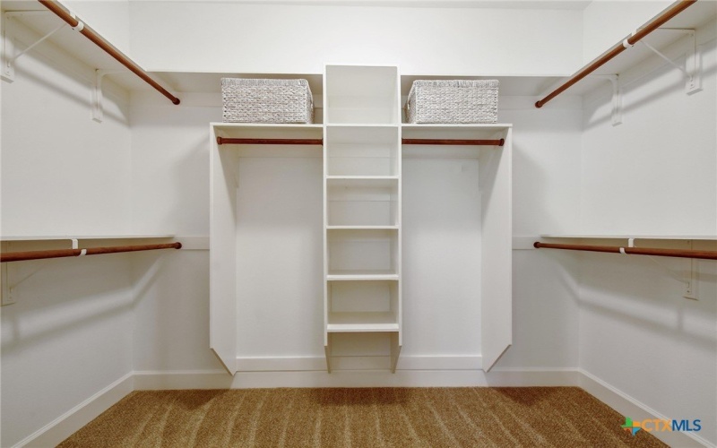 2109 Meadow View Drive, San Marcos, TX 78666, 3 Bedrooms Bedrooms, ,2 BathroomsBathrooms,Residential,For Sale,2109 Meadow View Drive,0,593934